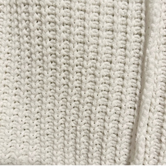 NWT Miracle Knit Hooded Pullover in White Size S/M - Picture 5 of 15